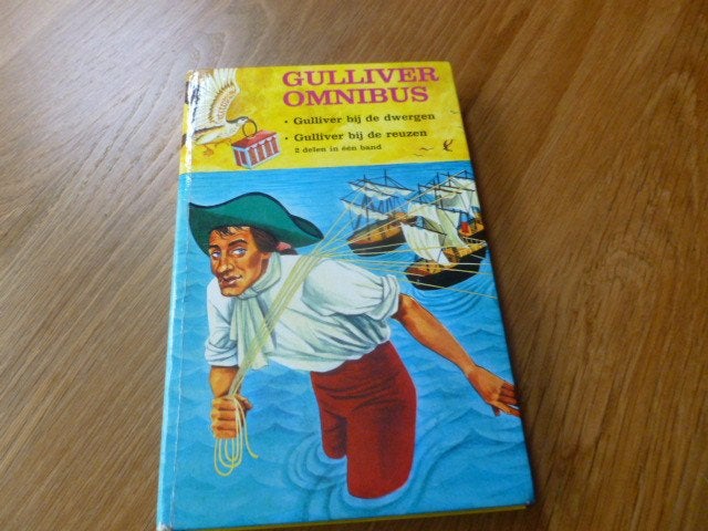 boek gulliver omnibus, Ophalen of Verzenden, Zo goed als nieuw