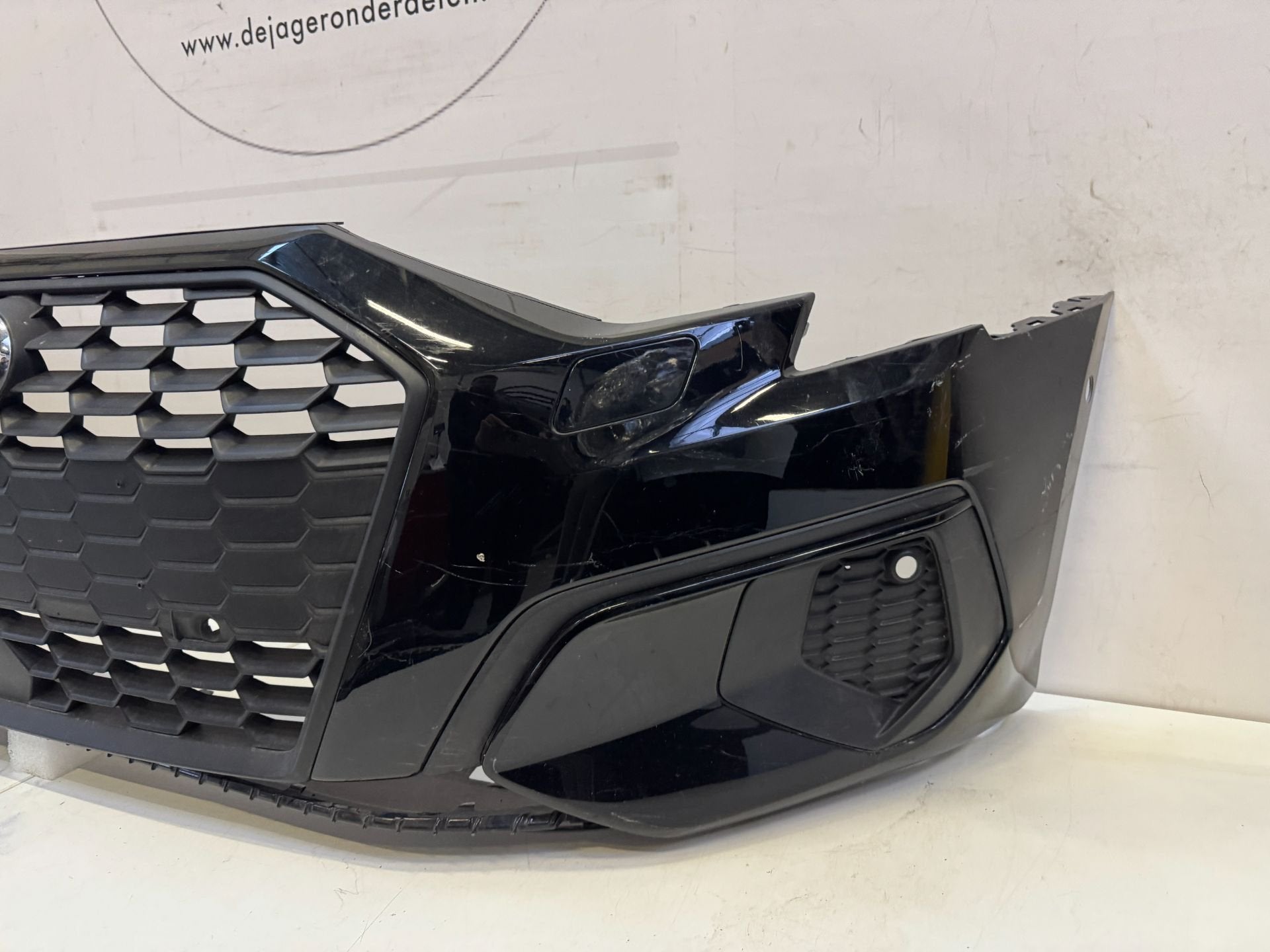 AUDI A3 8Y0 8Y VOORBUMPER BUMPER 8Y0807437, Auto-onderdelen, Gebruikt, Voor, AUDI AG, Auto-Union-Strasse 1
85045  Ingolstadt, DE