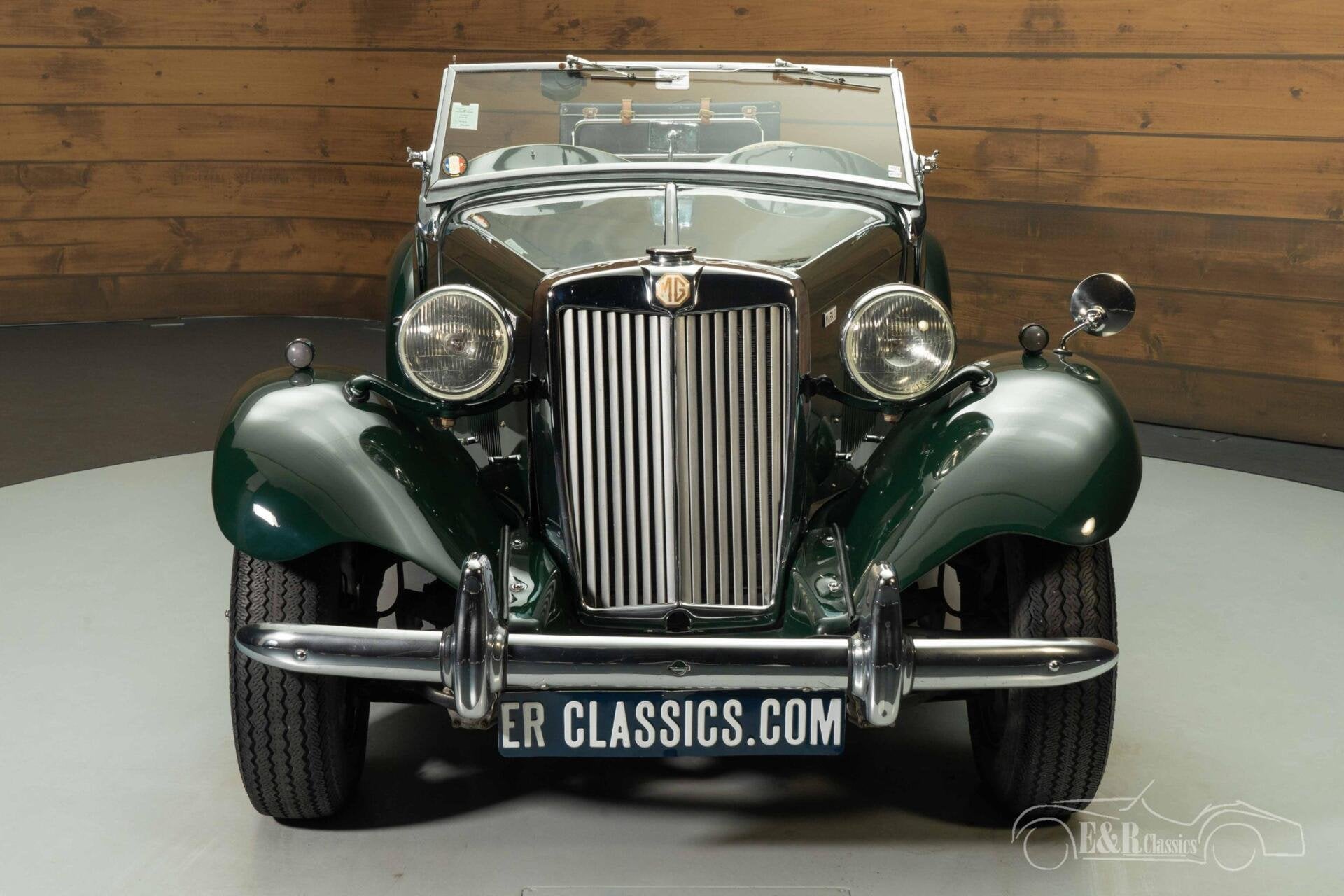 MG TD MK2 | Extensively restored | 1953, Auto's, Oldtimers, Achterwielaandrijving, 54 pk, Beige, Leder