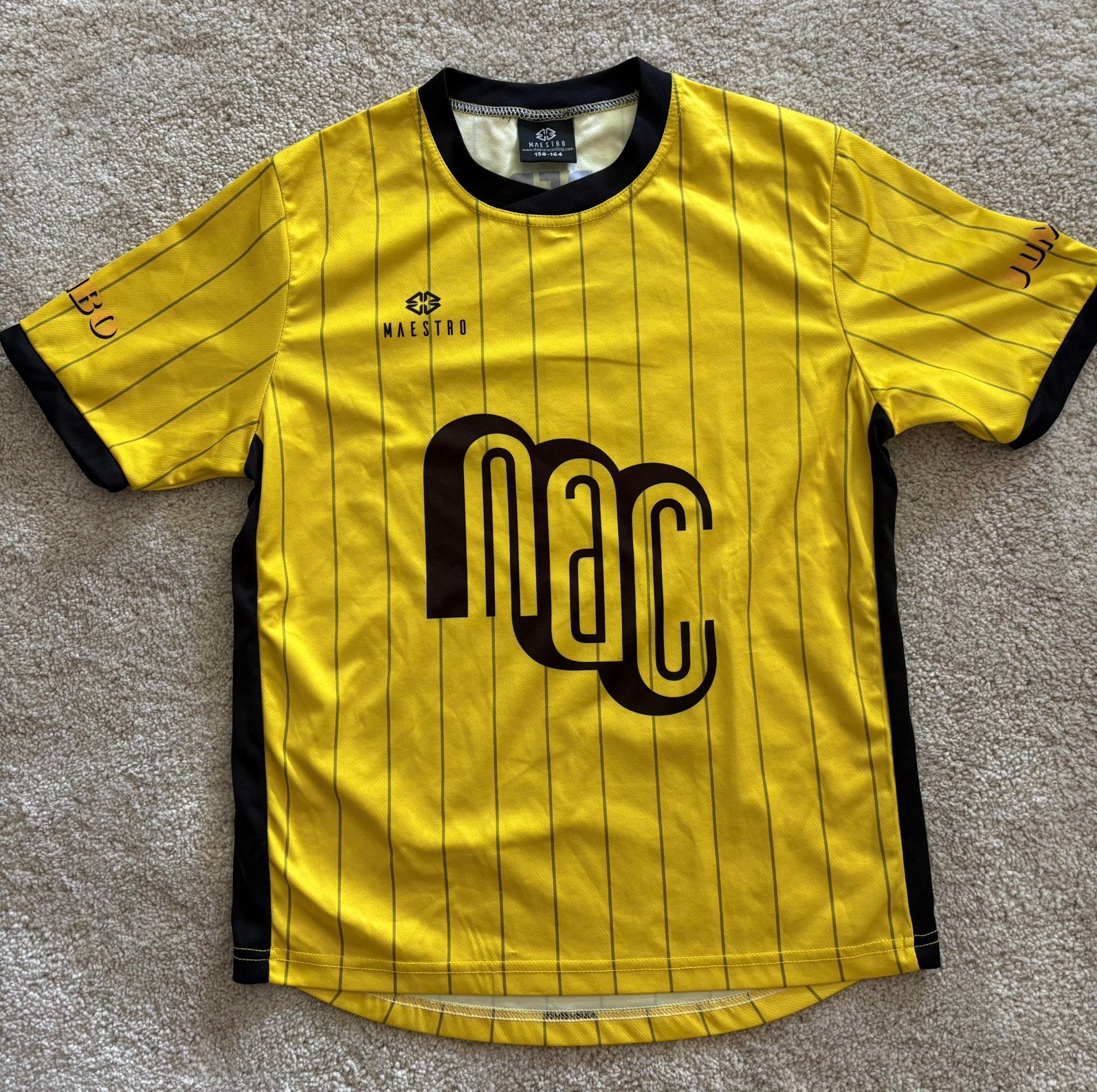 Voetbalshirt NAC Jumbo maat 158-164, Maat XS of kleiner, Ophalen of Verzenden, Zo goed als nieuw, Shirt
