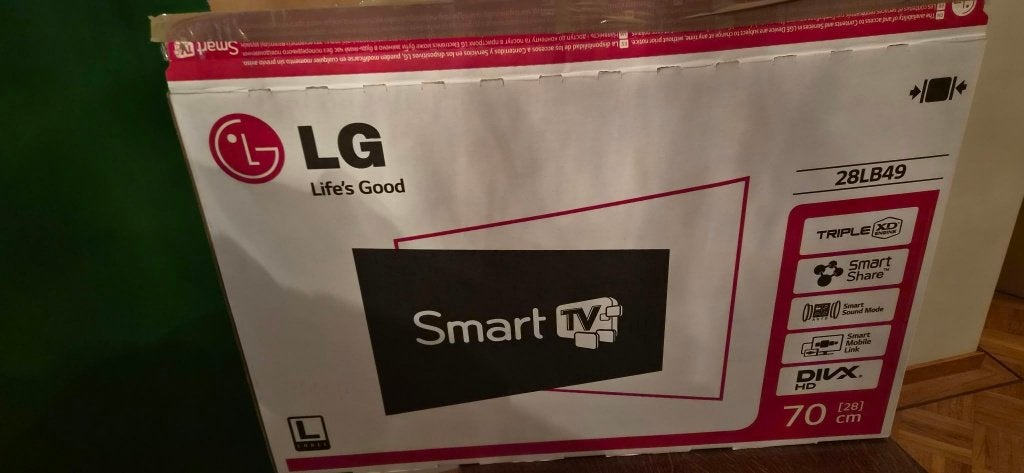 LG Smart TV 28 inch - Weinig gebruikt, 50 Hz, Ophalen of Verzenden, Zo goed als nieuw, 100 cm of meer