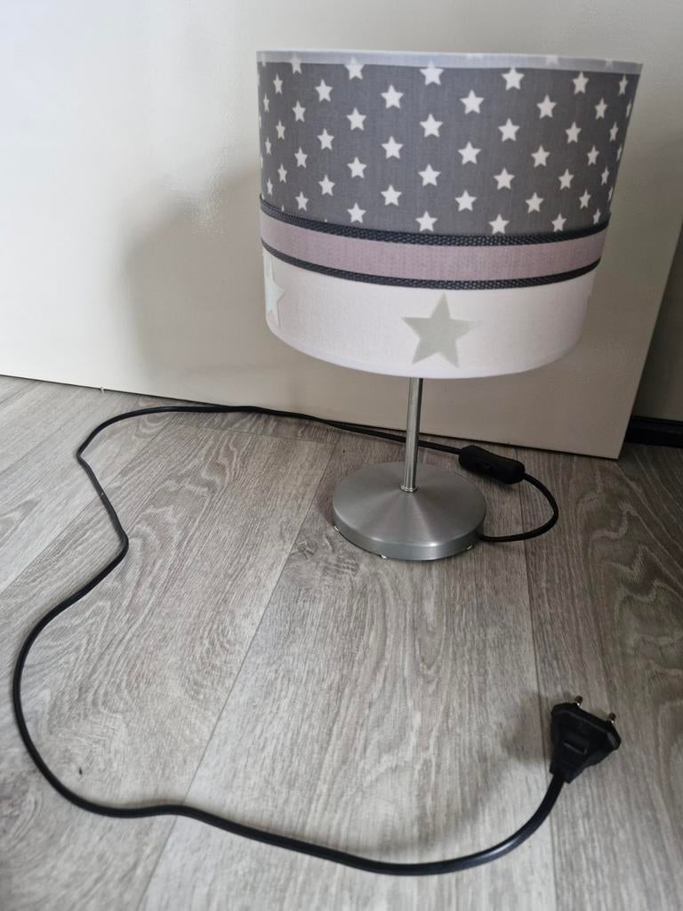 Nachtkast lampje kinderkamer, Ophalen of Verzenden, Zo goed als nieuw, Stof, Minder dan 50 cm