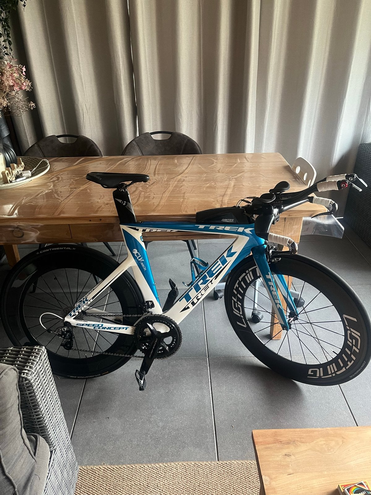 Trek Speed Concept Triathlonfiets - Carbon, Dura-Ace, 28 inch, Carbon, Zo goed als nieuw, Meer dan 20 versnellingen