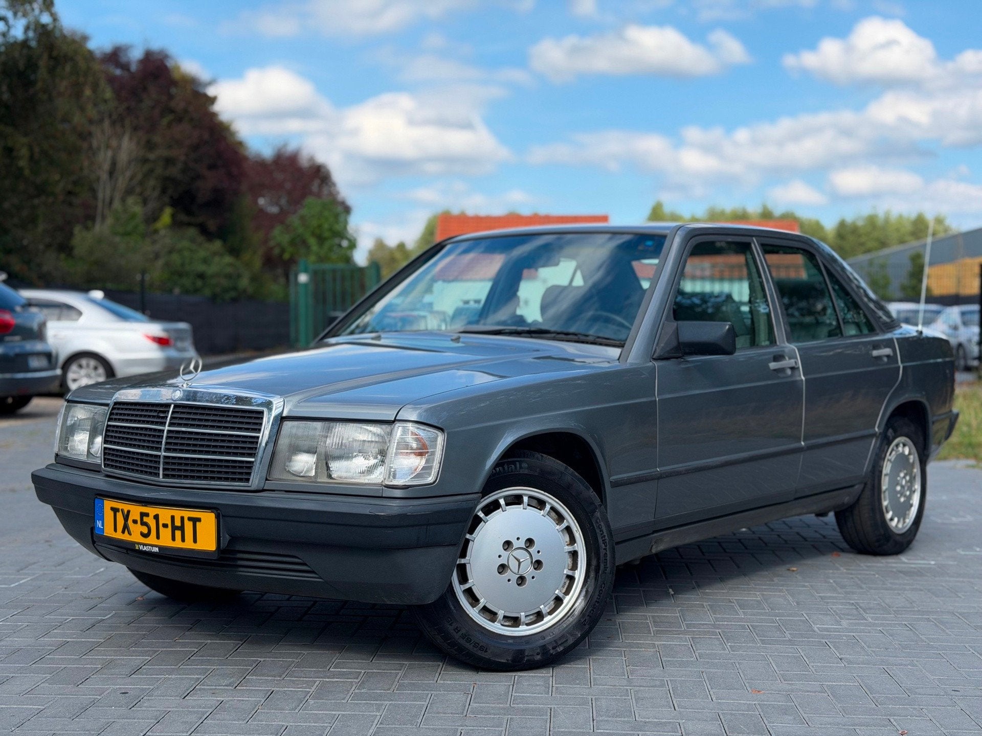 Mercedes-Benz 190-serie 2.0/APK 11-6-2027, Gebruikt, Origineel Nederlands, Bedrijf, Handgeschakeld