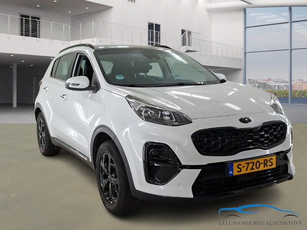 Kia Sportage 1.6 GDI Black Edition, facelift model, pano, na, Auto's, Voorwielaandrijving, Gebruikt, 4 cilinders, Leder en Stof