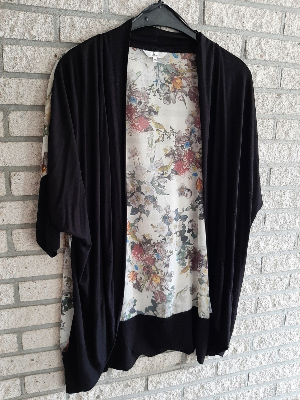 Vest met doorzichtig achterkant van Miss Etam. Maat XXL., Ophalen of Verzenden, Zo goed als nieuw, Zwart, Trui of Vest