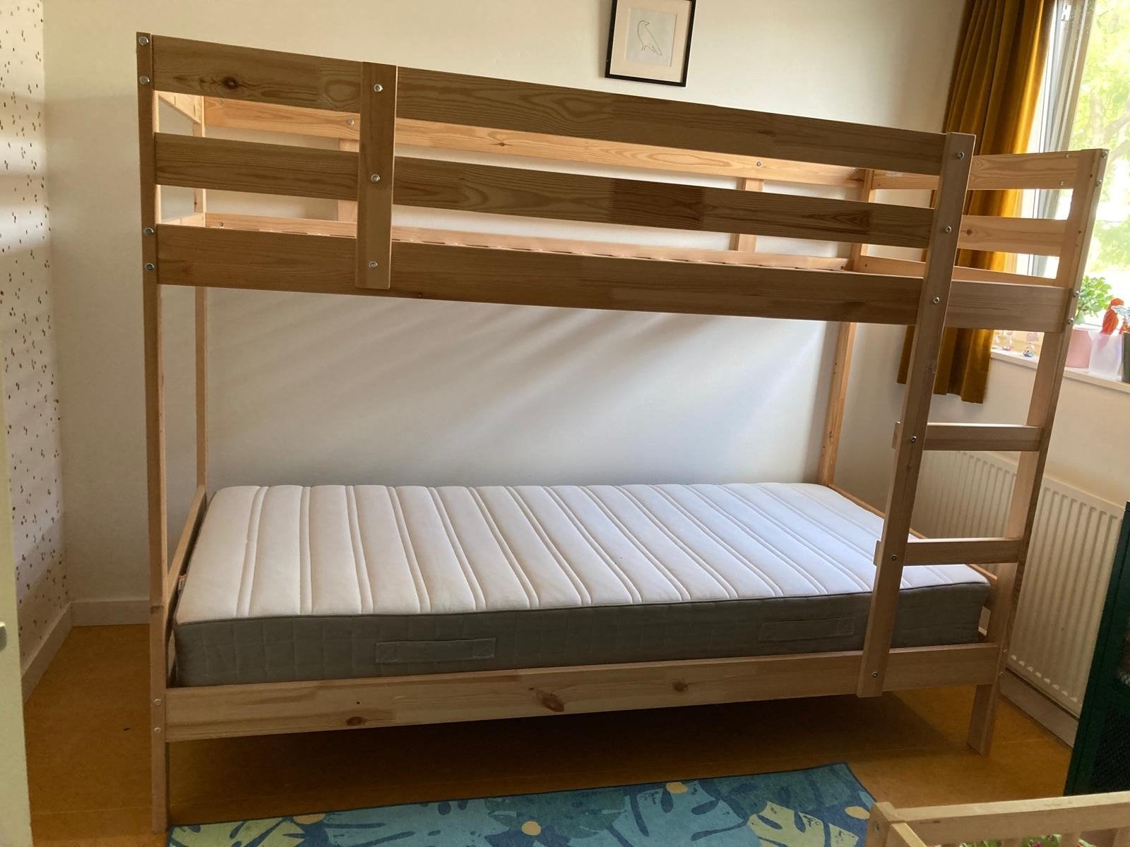IKEA Mydal stapelbed massief grenen (90x206 cm), Ophalen, Gebruikt, 90 cm, Eenpersoons