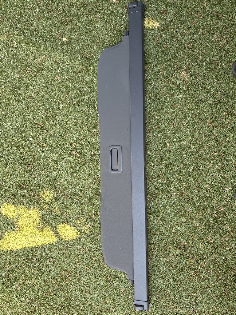 Rolhoes Hoedenplank Volvo V60 (2011-2017), Ophalen, Gebruikt, Volvo