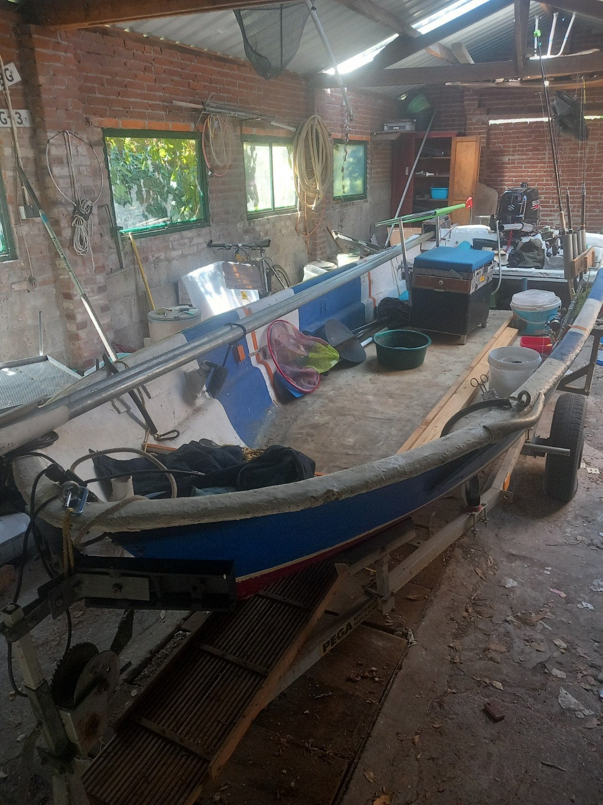 visboot met buitenboortmoter, Watersport en Boten, Kajuitzeilboten en Zeiljachten, Ophalen, Gebruikt, 4 m, 1 m