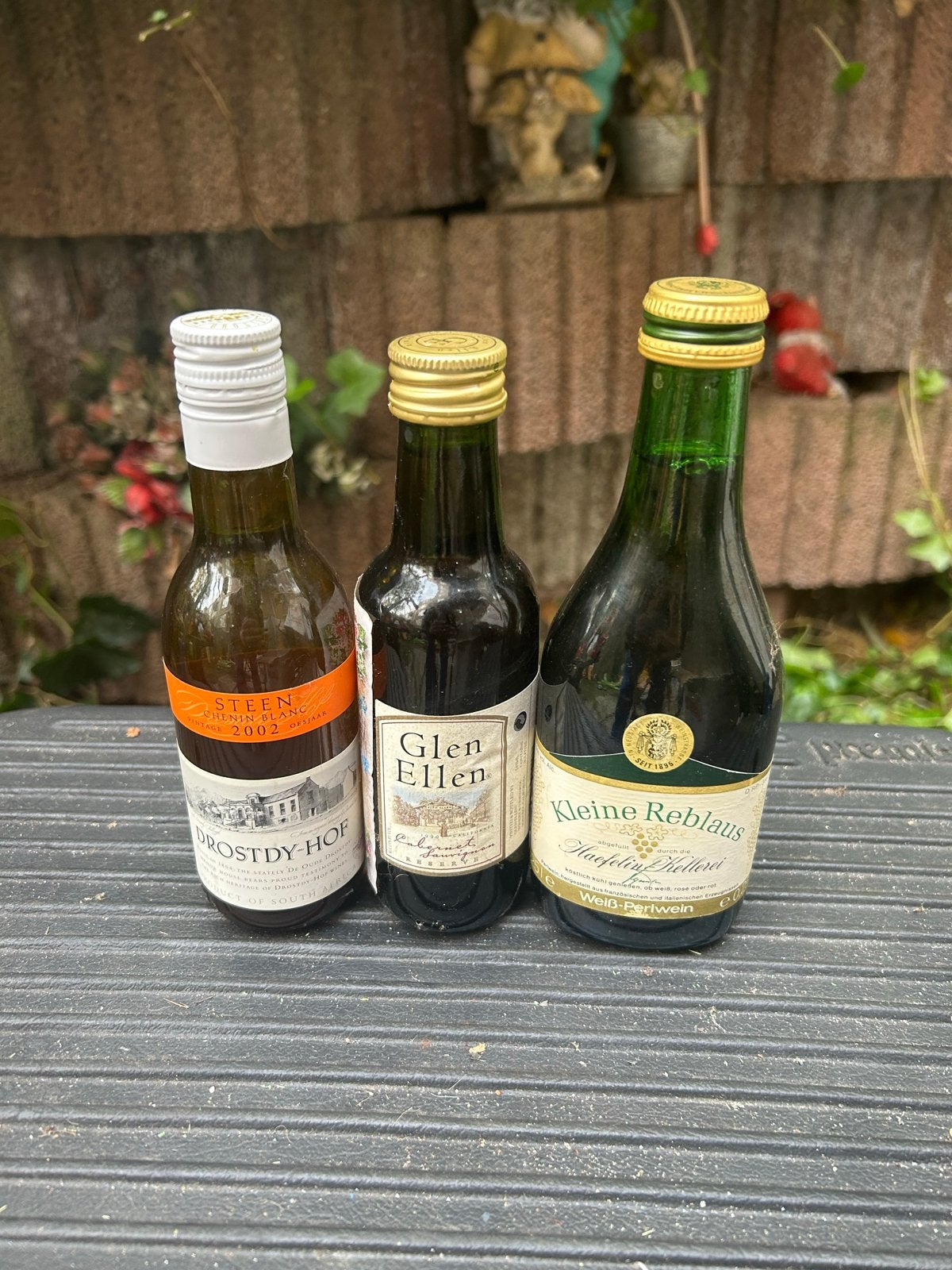 3 Miniatuur Wijnflesjes - Diverse Soorten, Verzamelen, Ophalen, Gebruikt, Overige gebieden, Overige typen