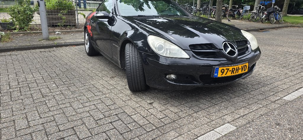 Mercedes-Benz SLK 1.8 Slk200 Kompr Roadster AUT 2005 Zwart, Auto's, Automaat, Euro 5, Achterwielaandrijving, Zwart