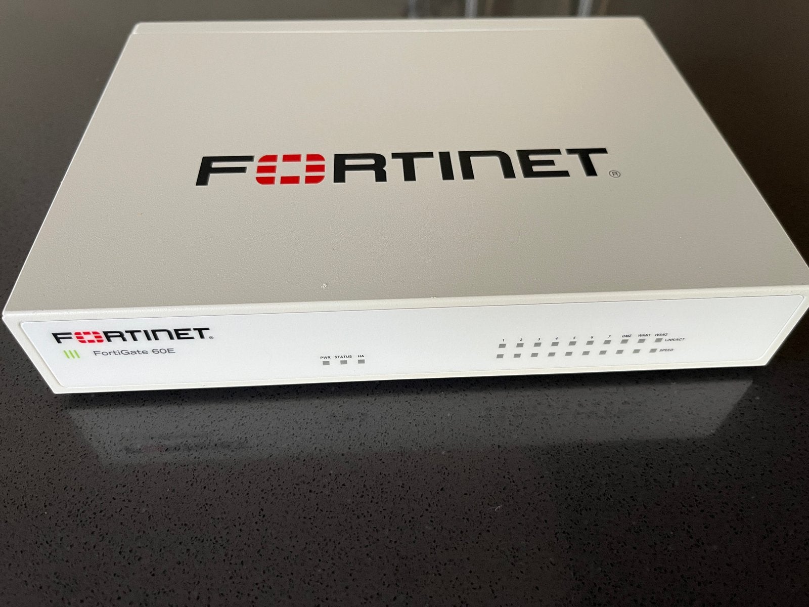 Fortigate Fortinet E60 firewall, Ophalen of Verzenden, Zo goed als nieuw