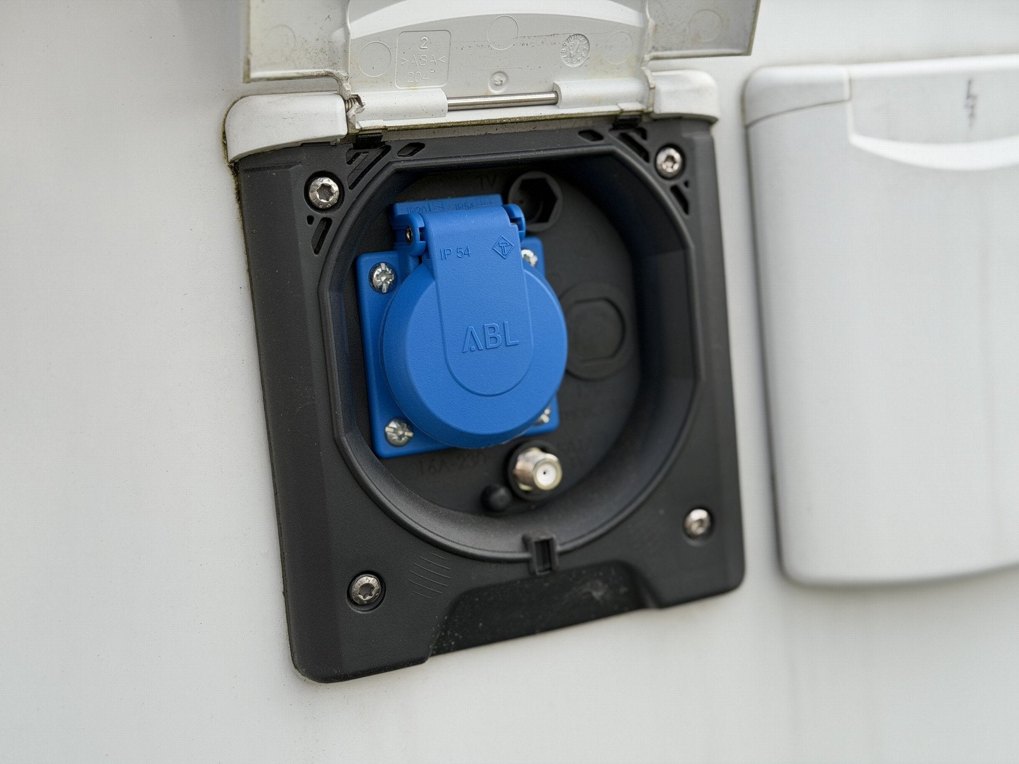 Knaus SPORT 420 QD Silver Selection (bj 2021), Caravans en Kamperen, Bedrijf, Tot en met 3, Info@deklerkcaravans.nl, Knaus