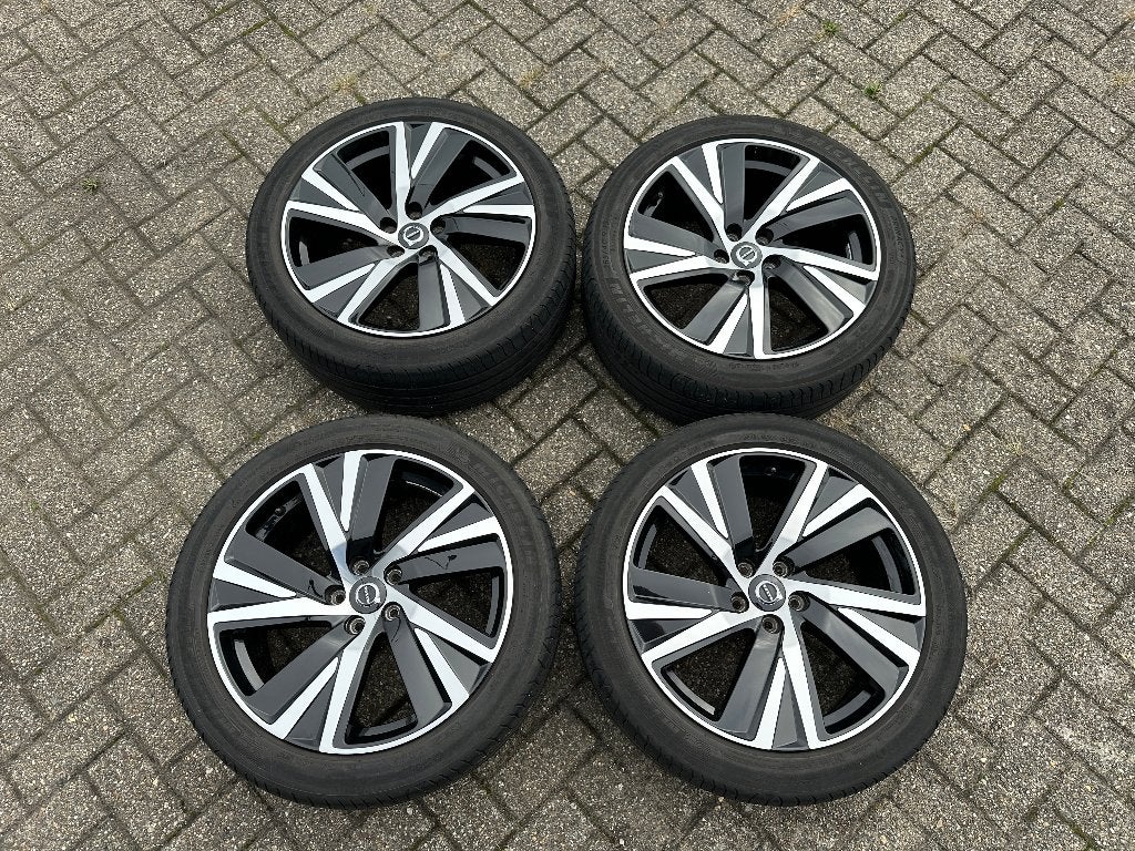 Volvo V90 S90 R design 19 inch wielen, Gebruikt, 255 mm, Banden en Velgen, Personenwagen