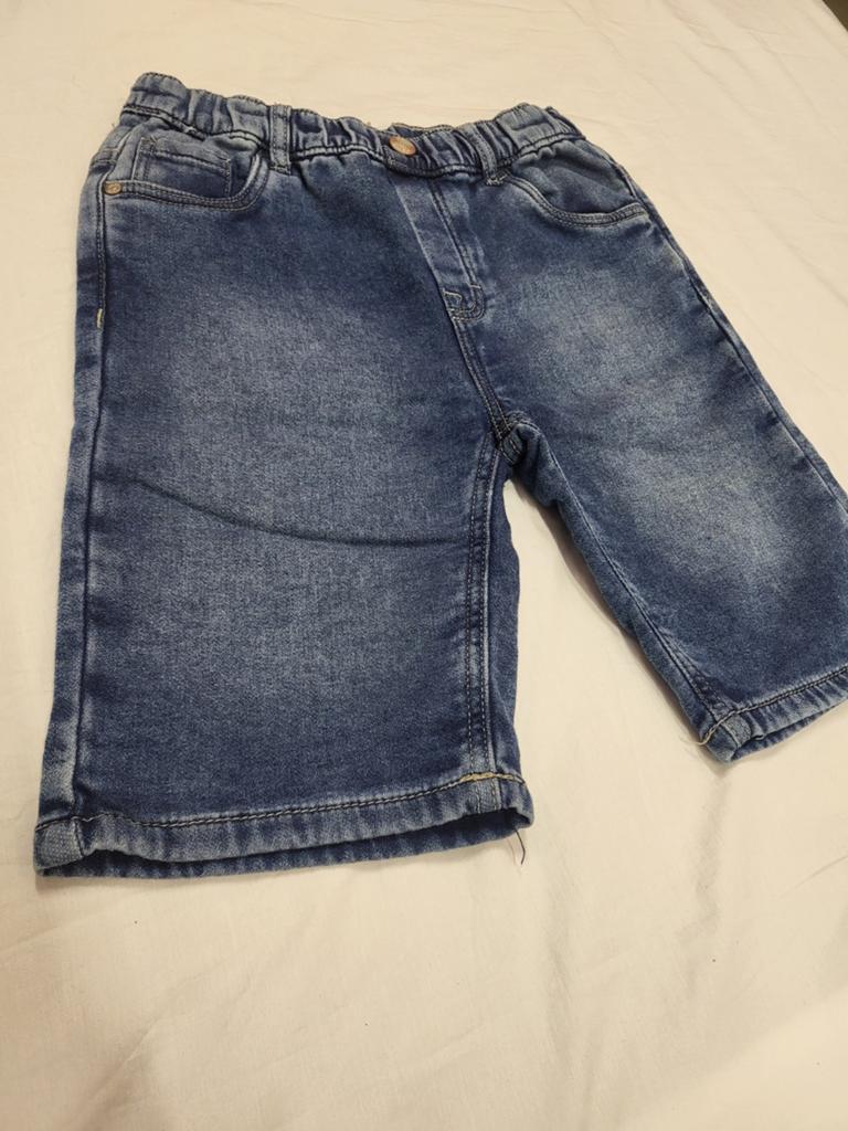 Stoere denim korte broek voor jongens maat 146/152, Ophalen of Verzenden, Zo goed als nieuw, Onbekend, Jongen