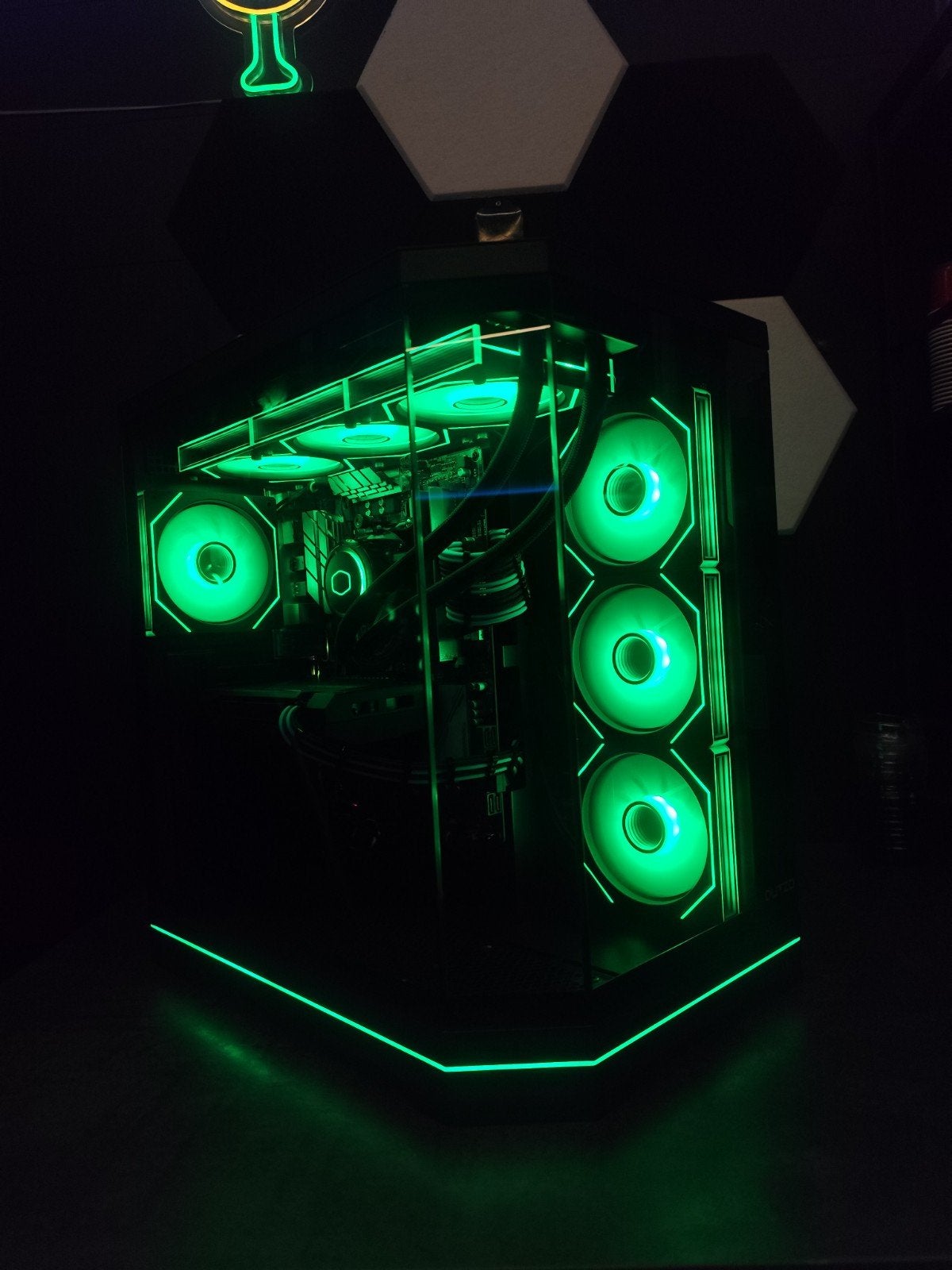 Krachtige Gaming PC - Ryzen 7 3800X, RTX 3060Ti, 32GB RAM, Ophalen, 32 GB, 3.5 TB (500GB M.2 SSD + 3TB HDD), Custom Build