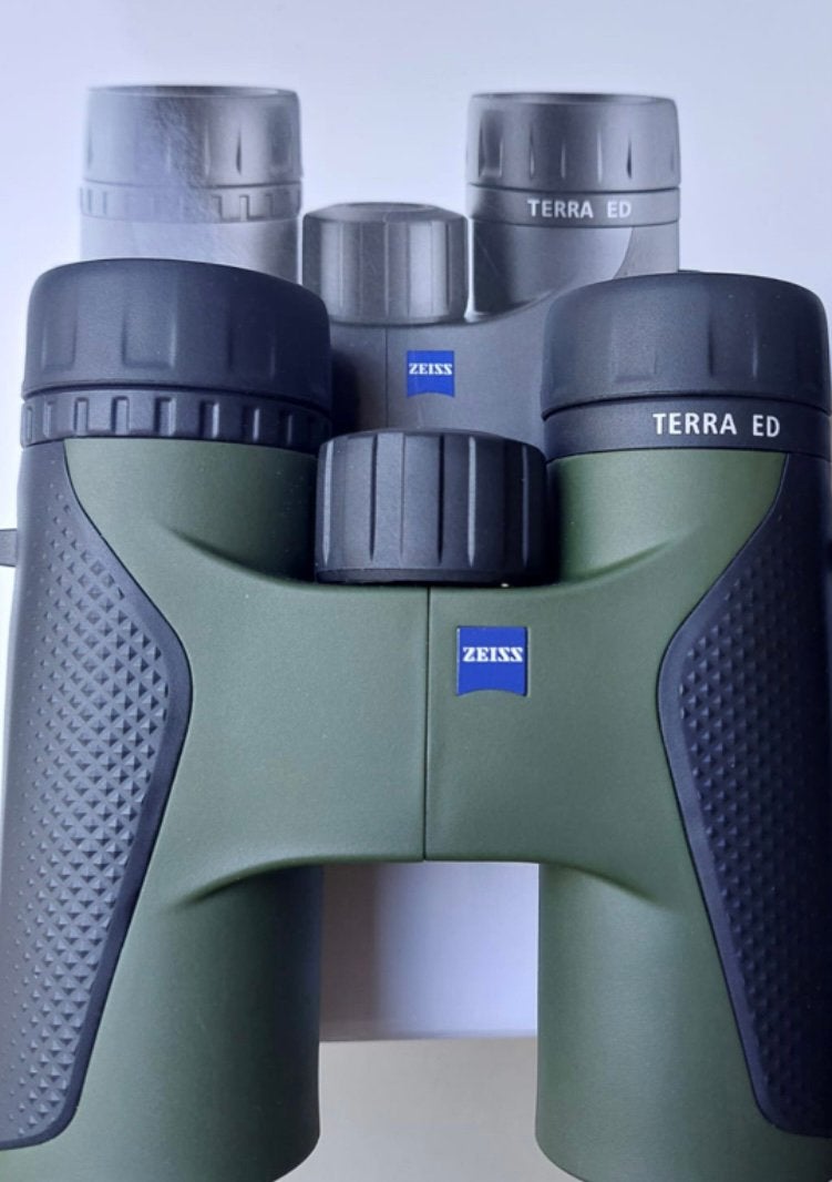 Zeiss verrekijker. 10x32 Gloednieuw in doos! Lees, Audio, Tv en Foto, Optische apparatuur | Verrekijkers, Ophalen, Dakkant (recht)