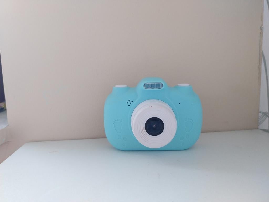 Leuke blauwe compact camera voor kinderen - gebruikt, Audio, Tv en Foto, Fotocamera's Digitaal, Gebruikt, Compact, Ophalen of Verzenden