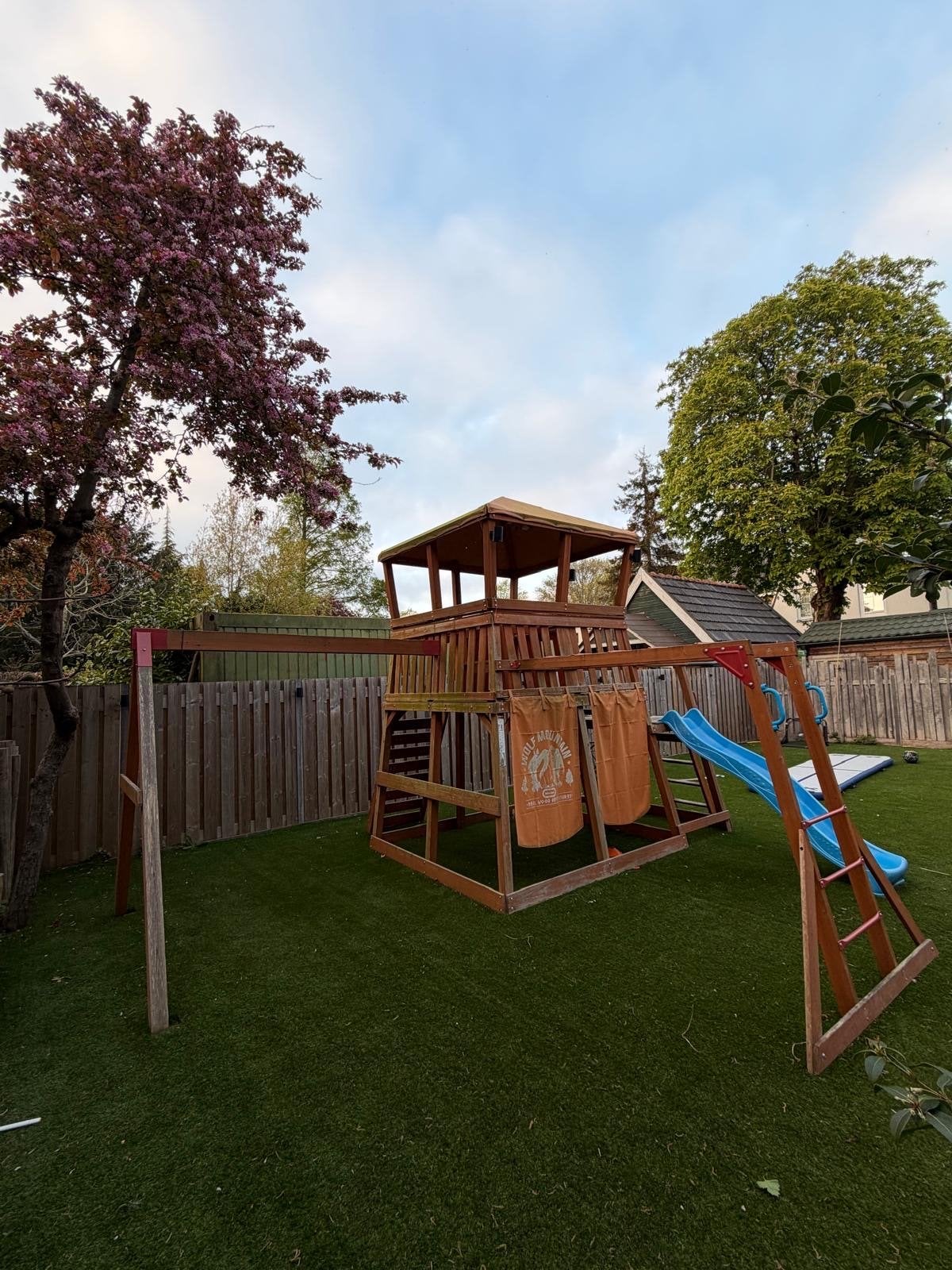 Houten speeltoestel, Kinderen en Baby's, Speelgoed | Buiten | Speeltoestellen, Ophalen
