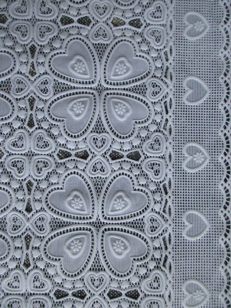 nieuw: kunststof tafelloper wit met hartjes - 49 x 1.30m, Ophalen of Verzenden, Wit, Rechthoek, Nieuw