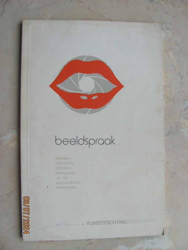 NIEUW boek bundel BEELDSPRAAK Kunststichting EINDHOVEN 1975, Boeken, Nieuw, Diverse auteurs, Ophalen of Verzenden, Nederland