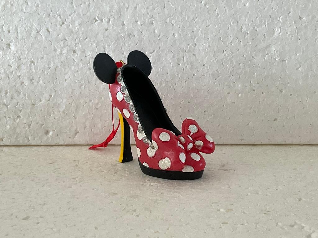 Disney ornament - schoentje van minnie mouse, Ophalen of Verzenden, Mickey Mouse, Zo goed als nieuw, Beeldje of Figuurtje