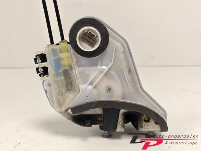 Deurslot Mechaniek 4Deurs rechts-achter van een Peugeot 108, Gebruikt, -, -, Ophalen of Verzenden