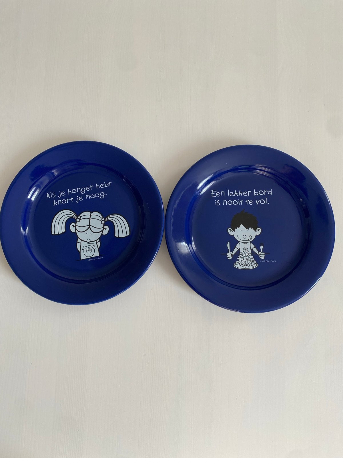 Blue Band kinderborden met leuke teksten - 2 stuks, Gebruikt, Overige merken, Keramiek, Ophalen of Verzenden