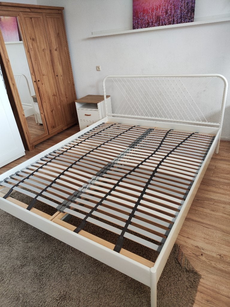 Bedframe met bodem 160x200, Huis en Inrichting, Ophalen, Gebruikt, Wit, Tweepersoons