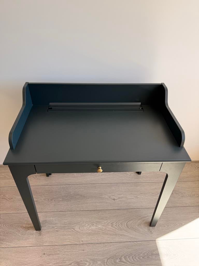 IKEA LOMMARP bureau met lade, zo goed als nieuw, Huis en Inrichting, Bureaus, Met lades, Spaanplaat of MDF, Ophalen of Verzenden