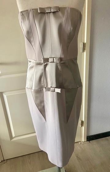 Elisabetta Franchi Strapless jurk it 46, Kleding | Dames, Maat 38/40 (M), Overige kleuren, Zo goed als nieuw, Knielengte
