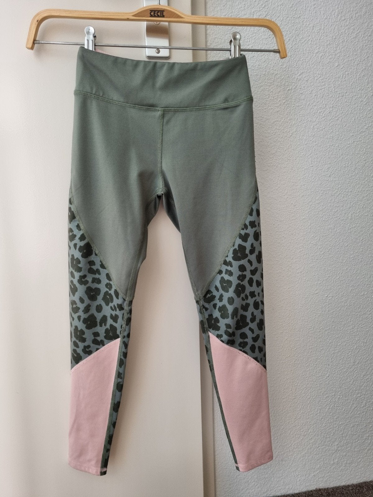 Sportlegging voor meisje -- maat 134 / 140 -- H&M, Meisje, H&M, Sport- of Zwemkleding, Ophalen of Verzenden