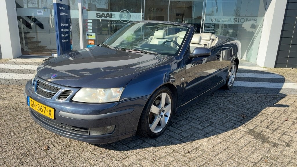 Saab 9-3 Cabrio 1.8t Vector (bj 2004), Auto's, Voorwielaandrijving, 1998 cc, Gebruikt, Beige