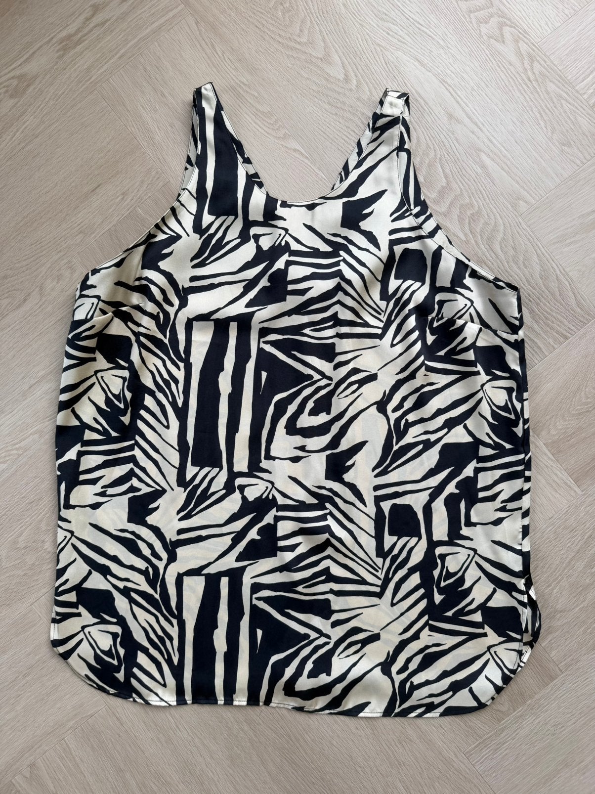 Topje, Zwart, Maat 46/48 (XL) of groter, Nieuw, Ophalen of Verzenden