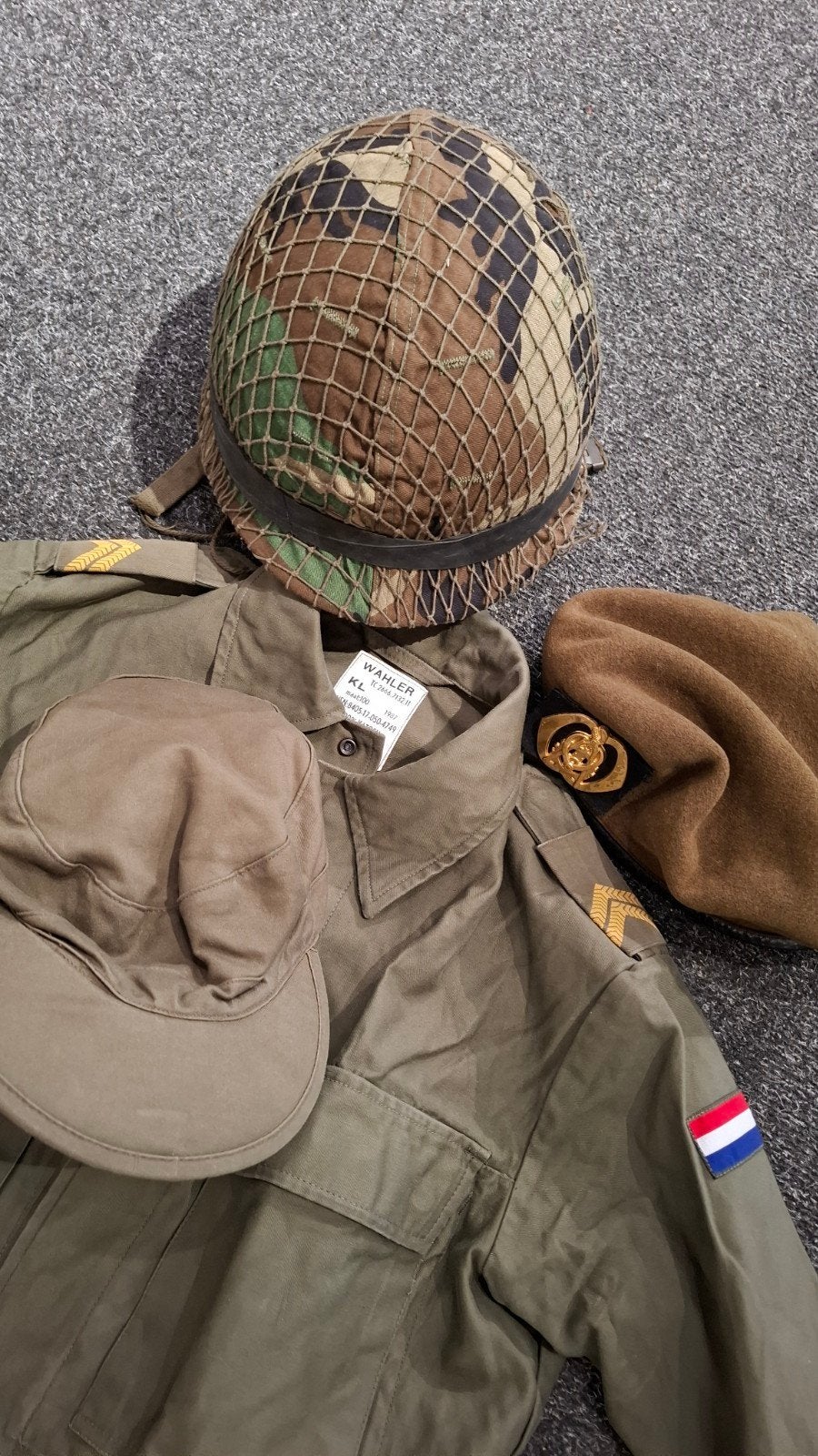 Zeer uitgebreide KL set eind 80, Technische Dienst (PSU - C3, Verzamelen, Verzenden, Landmacht, Nederland