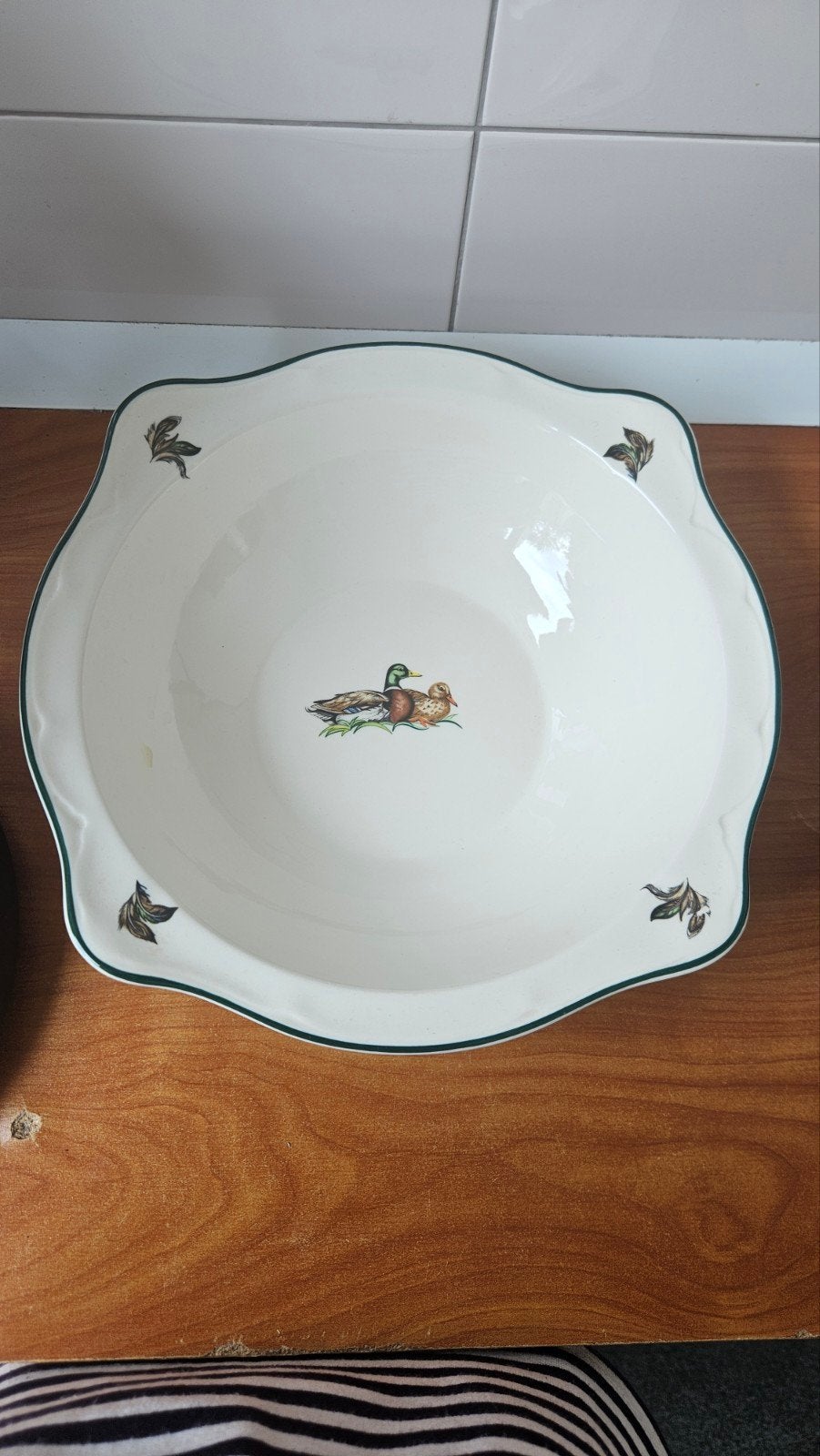 Johnson Bros Schaal met Eenden Decor - Made in England, Ophalen, Porselein of Keramiek, Schaal, Vaatwasserbestendig
