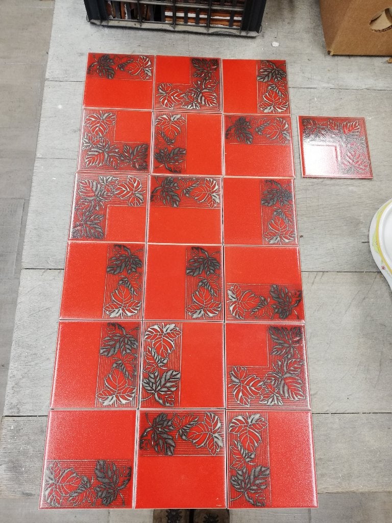 Engelse retro wandtegels rood met zilvergrijs blad mix match, Ophalen, Huis en Inrichting