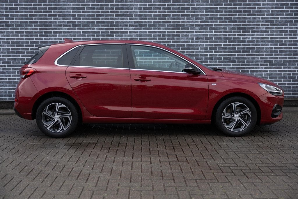 Hyundai i30 1.5 T-GDi DCT7 MHEV Premium | Stoelverwarming |, Automatische klimaatregeling, Gebruikt, 4 cilinders, 160 pk