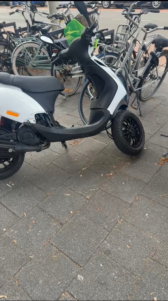 Zip 172cc malossi op a1 vers, Ophalen, Zo goed als nieuw, Tweetakt, Zip
