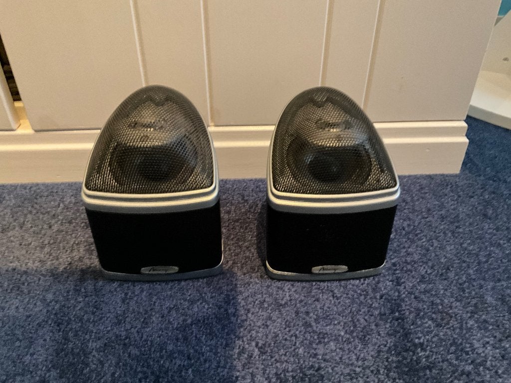 Mirage surround luidsprekerset (satelliet), Audio, Tv en Foto, Overige merken, Ophalen of Verzenden, Zo goed als nieuw, 60 tot 120 watt