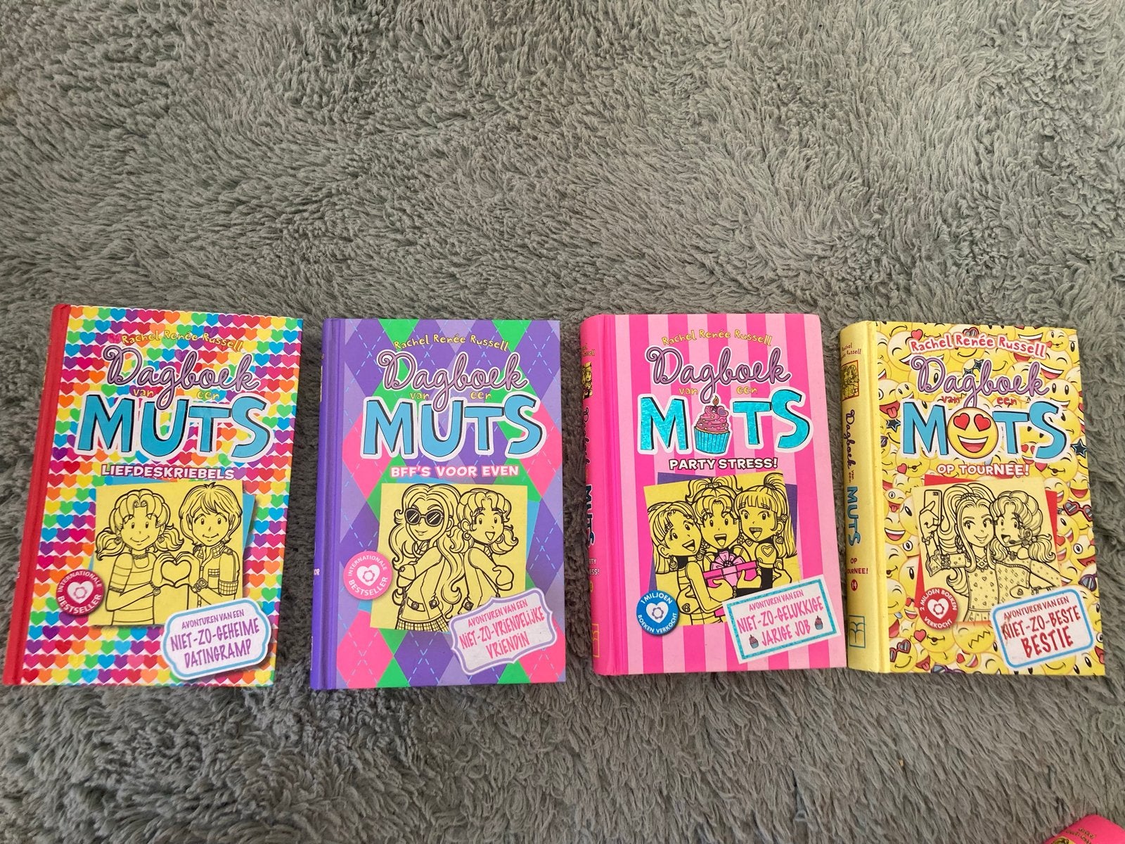 Dagboek van een Muts - Deel 1 t/m 14 (excl. nr. 8), Boeken, Ophalen, Gelezen, Fictie