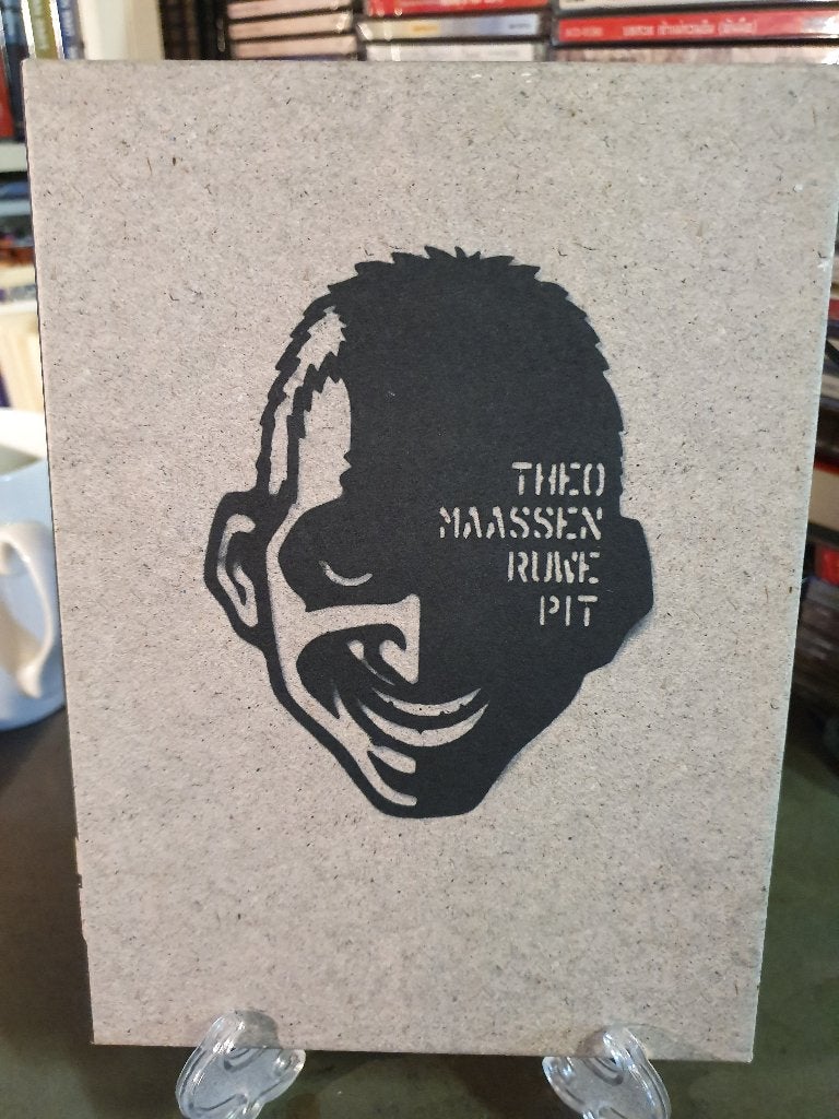 Theo Maassen ruwe pit DVD, Alle leeftijden, Ophalen, Zo goed als nieuw, Stand-up of Theatershow