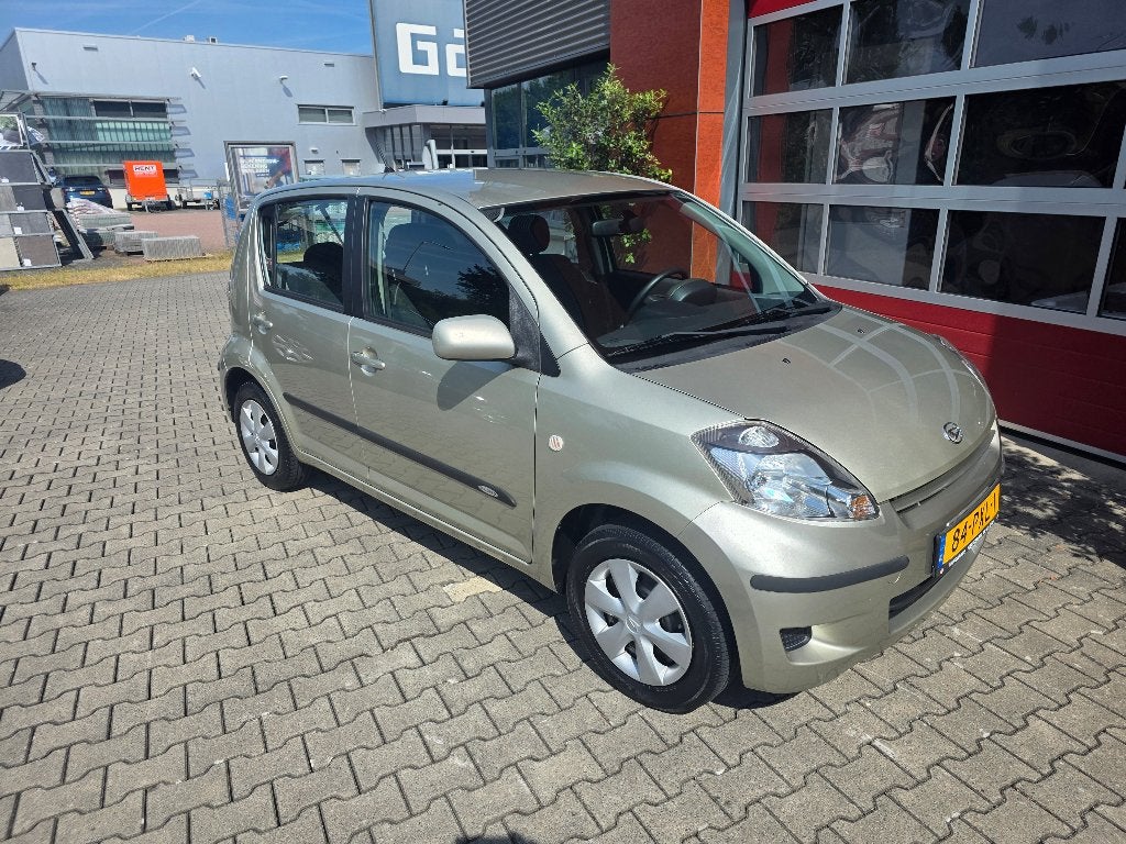 Daihatsu Sirion 1.0 nieuwstaat 55000 km airco !!!!!!!!!!