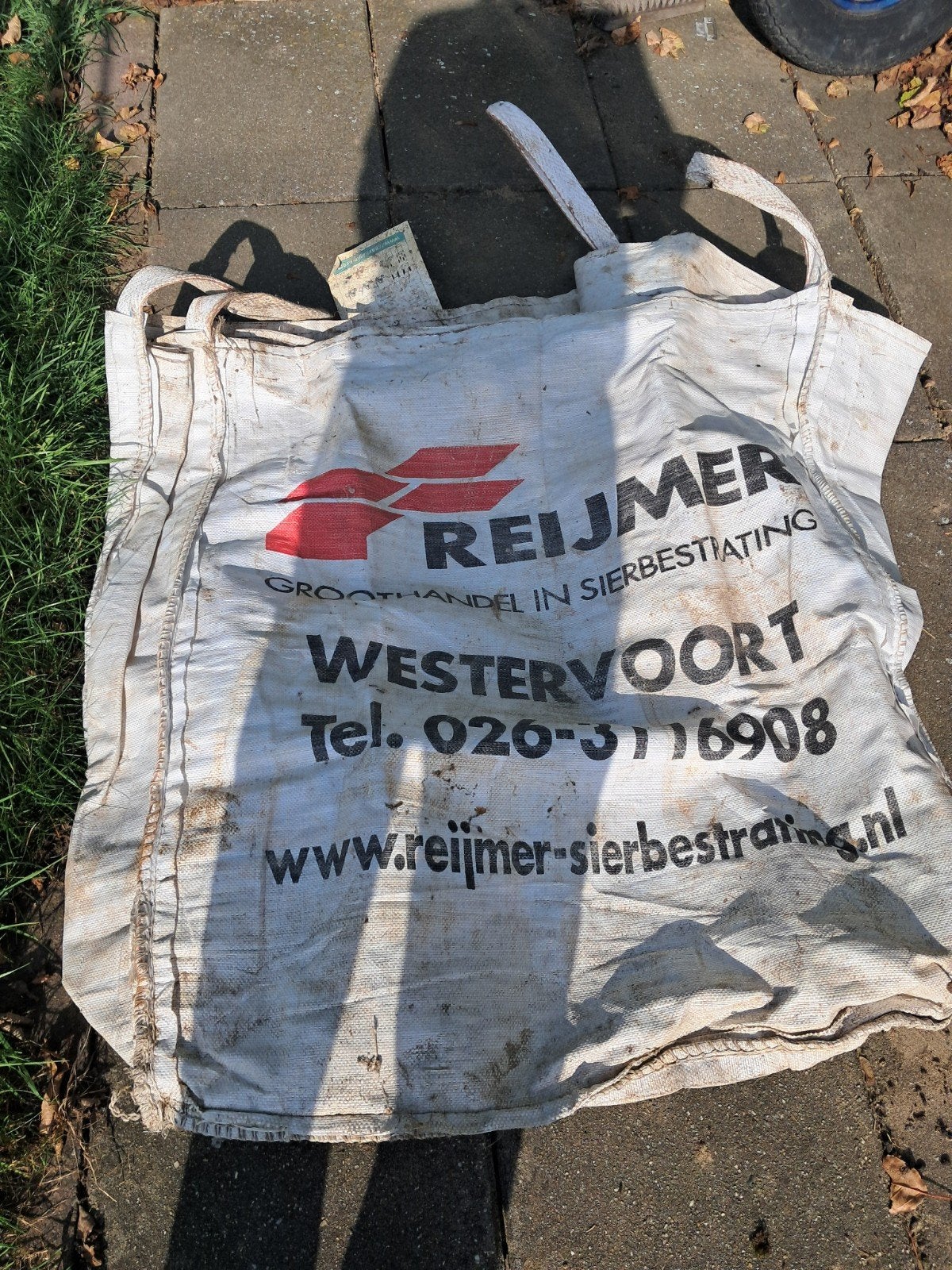 2  grote opslag zakken  bags  voor verzamelen van biv, Tuin en Terras, Ophalen of Verzenden, Zo goed als nieuw, Overige typen