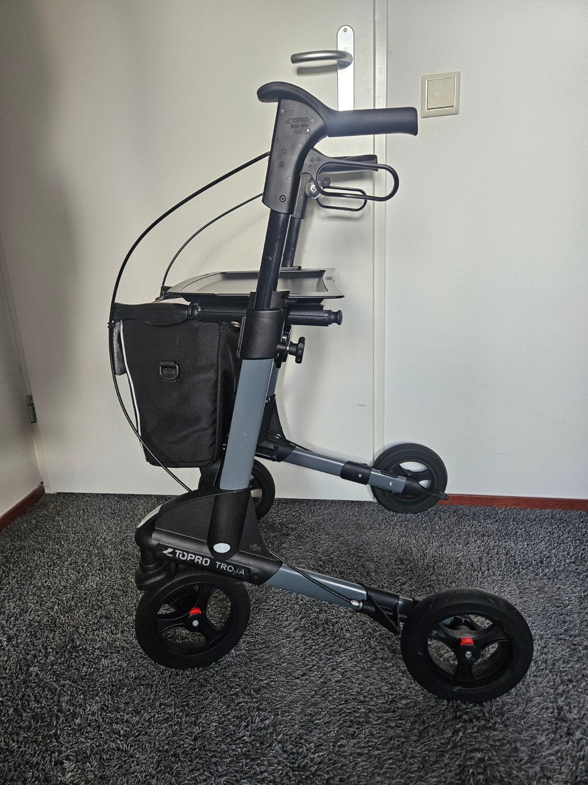 Topro troja 2g lichtgewicht rollator maatM, Diversen, Rollators, Ophalen, Lichtgewicht