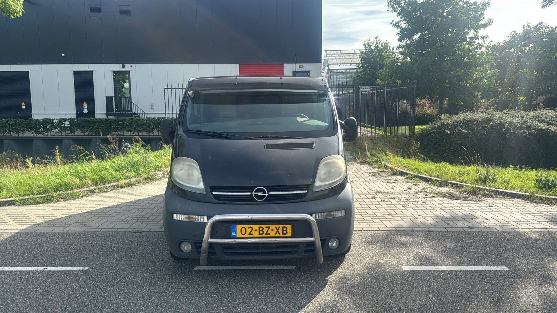 Opel Vivaro 2.5 CDTI L2H1DC Cosmo DUBBELE CABINE AUTOMAAT AI, Auto's, Gebruikt, 4 cilinders, Alcantara, Origineel Nederlands