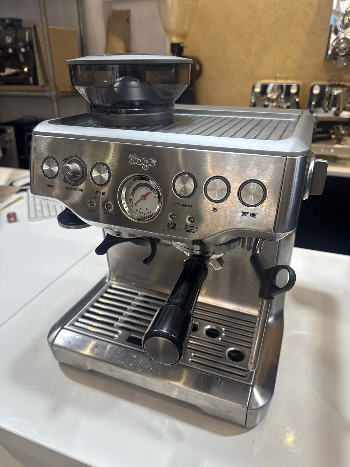 Sage Barista Express Espressomachine - Zo goed als nieuw, Witgoed en Apparatuur, Afneembaar waterreservoir, Espresso apparaat