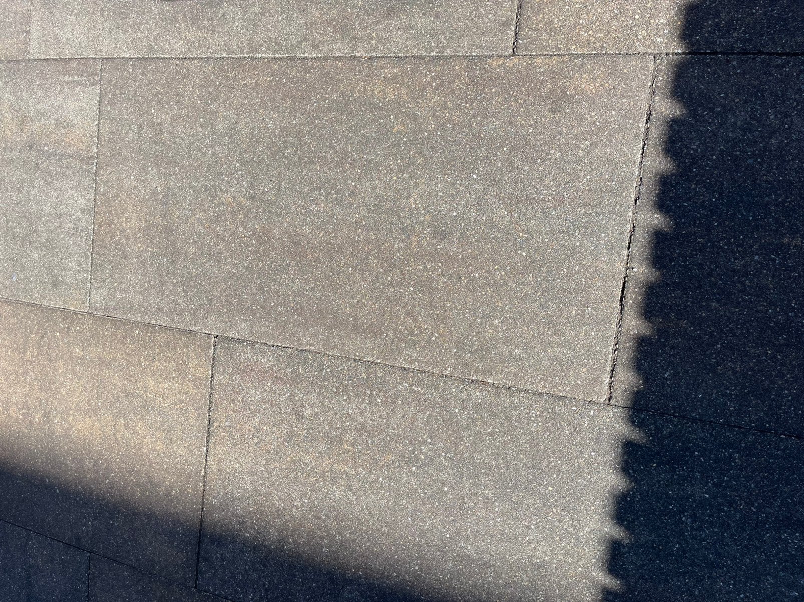Tegels 40x80x4  +/- 40 m2 gratis af te halen zelf uithalen, Ophalen, Gebruikt, Beton, Terrastegels