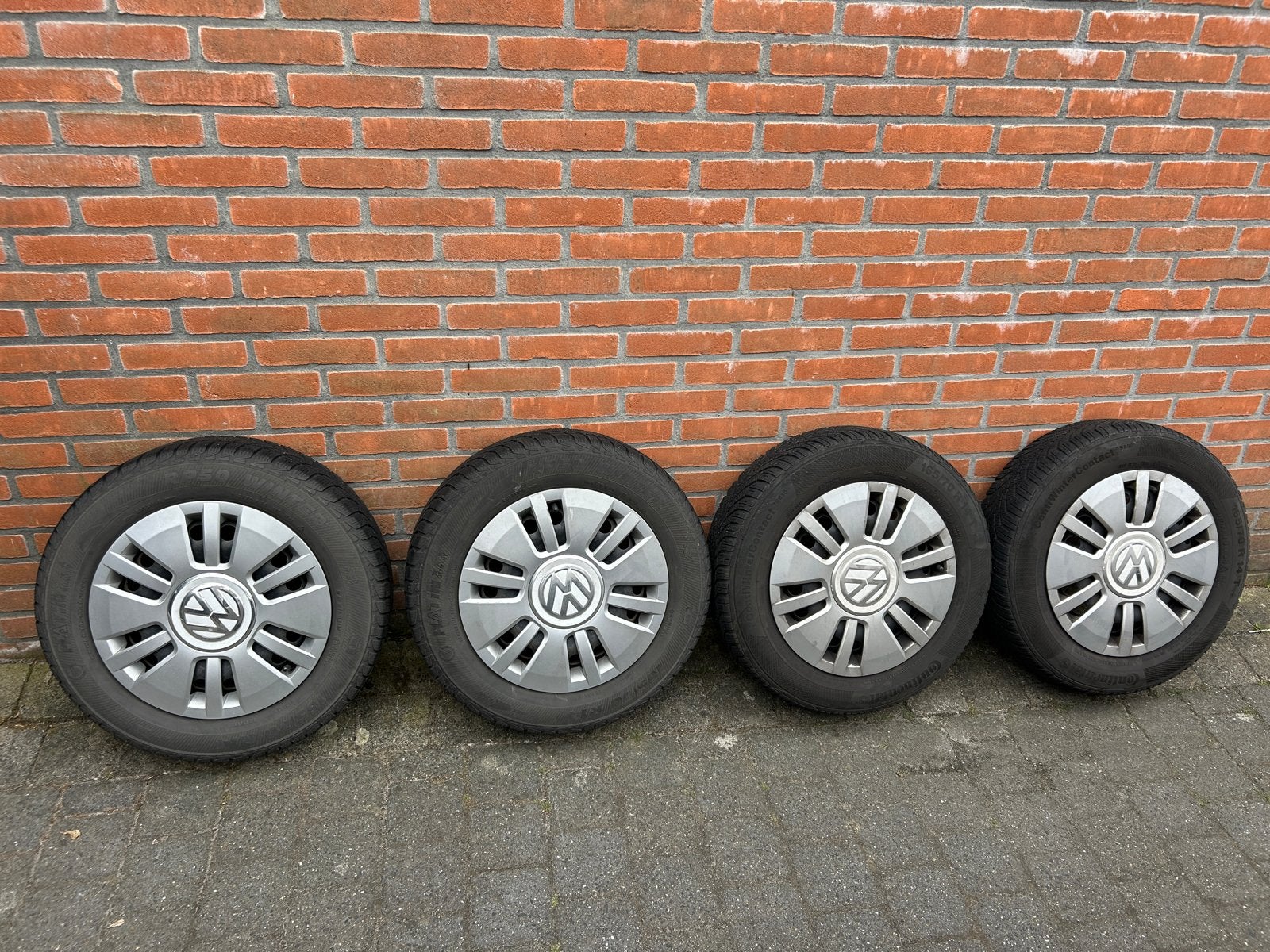 Set orig. winterwielen met wieldoppen 165/70 R14, Auto-onderdelen, Banden en Velgen, Ophalen, 14 inch, Gebruikt, Banden en Velgen