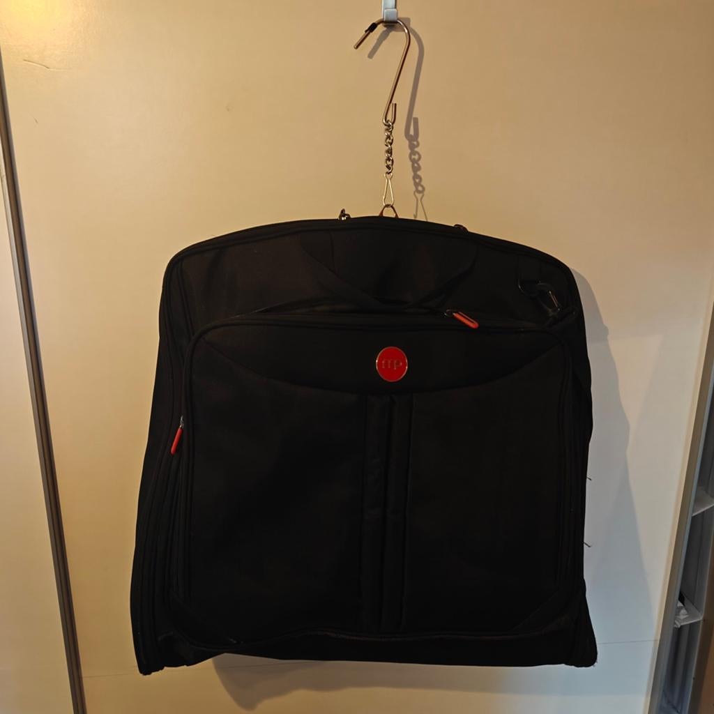 Luxe Pak Beschermhoes met Meerdere Vakken en Ophanghaak, 30 cm of meer, Zwart, Zo goed als nieuw, 75 cm of meer